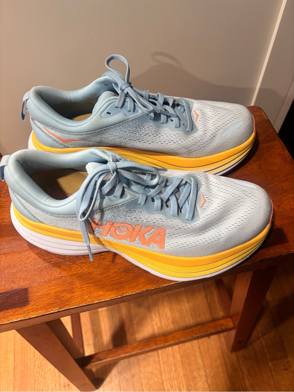 Hoka Bondi 9 sneakers Blue and Yellow - Picture 4 of 4
